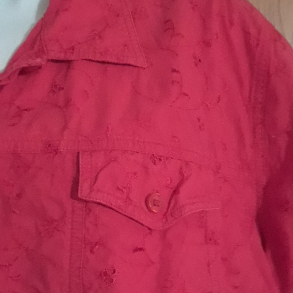 Red eyelet short sleeve blouse size 22/24w